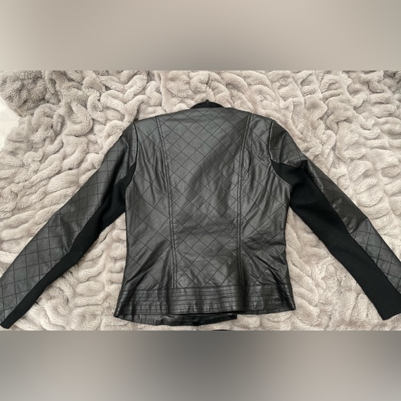 Black Genuine Leather Jacket (USED) - Picture 5 of 7